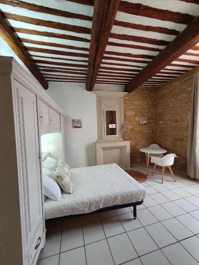 Suite Parentale Castillon Du Gard Esterno foto