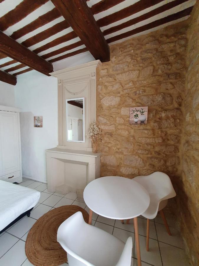 Suite Parentale Castillon Du Gard Esterno foto